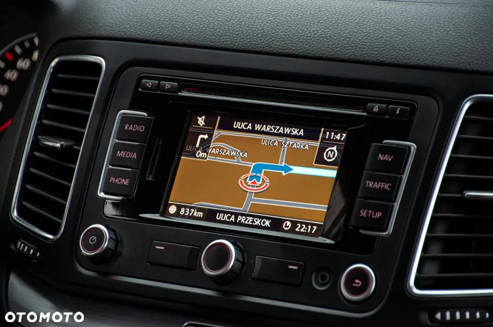 Volkswagen Sharan 2.0 TDI Highline DSG - 18