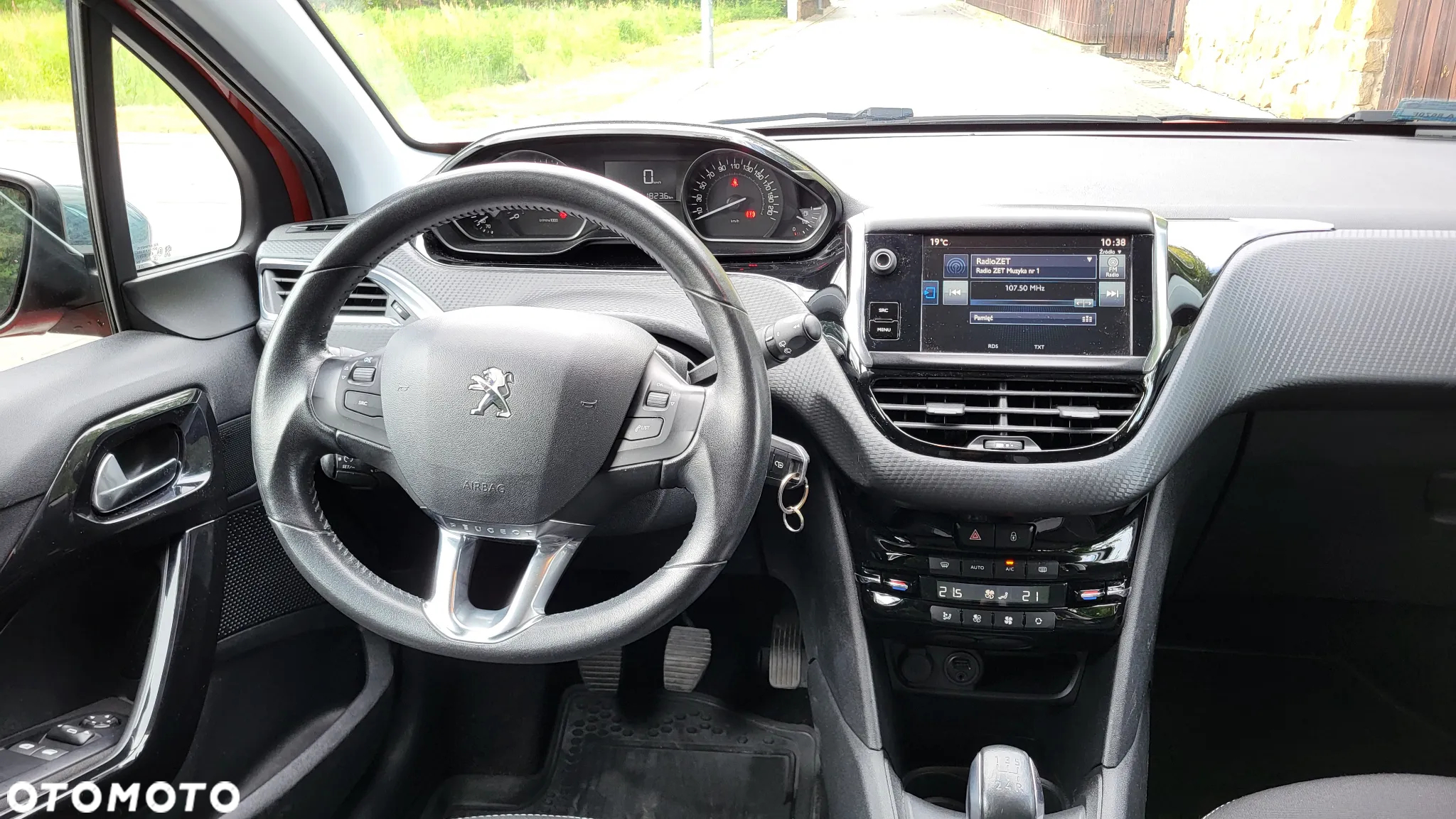 Peugeot 208 1.2 PureTech Active - 11