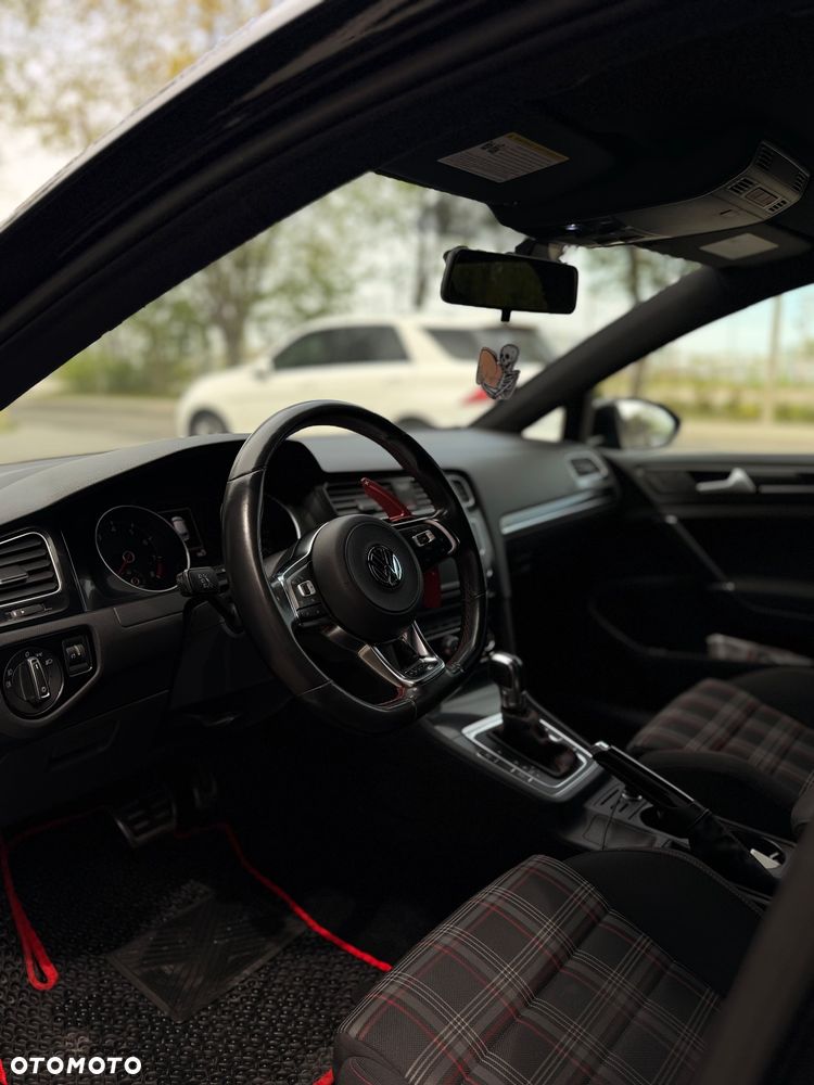 Volkswagen Golf GTI (BlueMotion Technology) DSG - 10