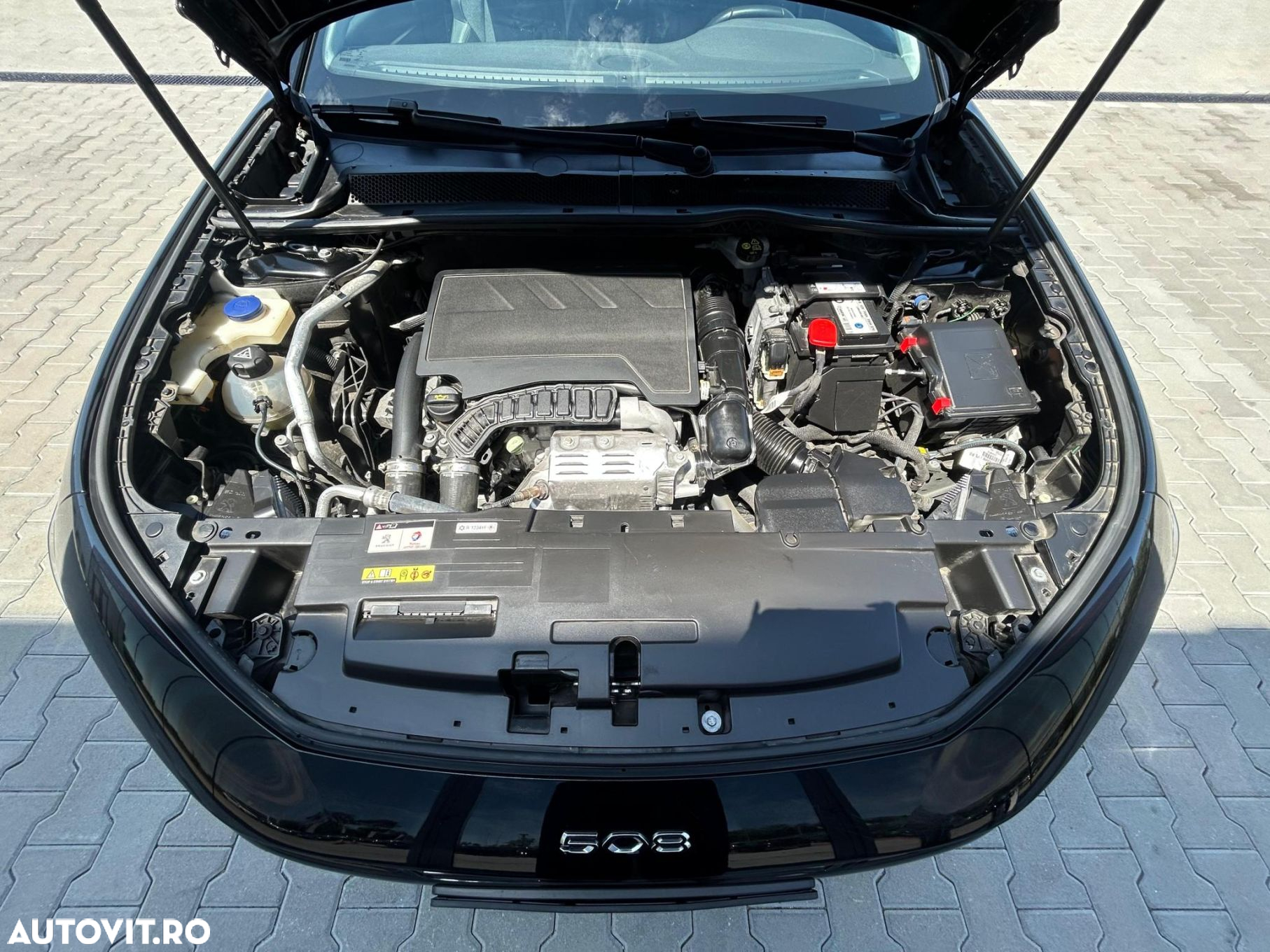 Peugeot 508 1.2L PureTech 130 S&S EAT8 Allure - 33