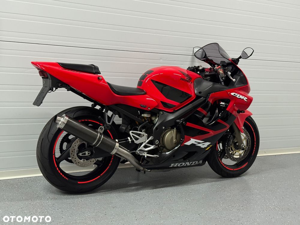 Honda CBR - 3