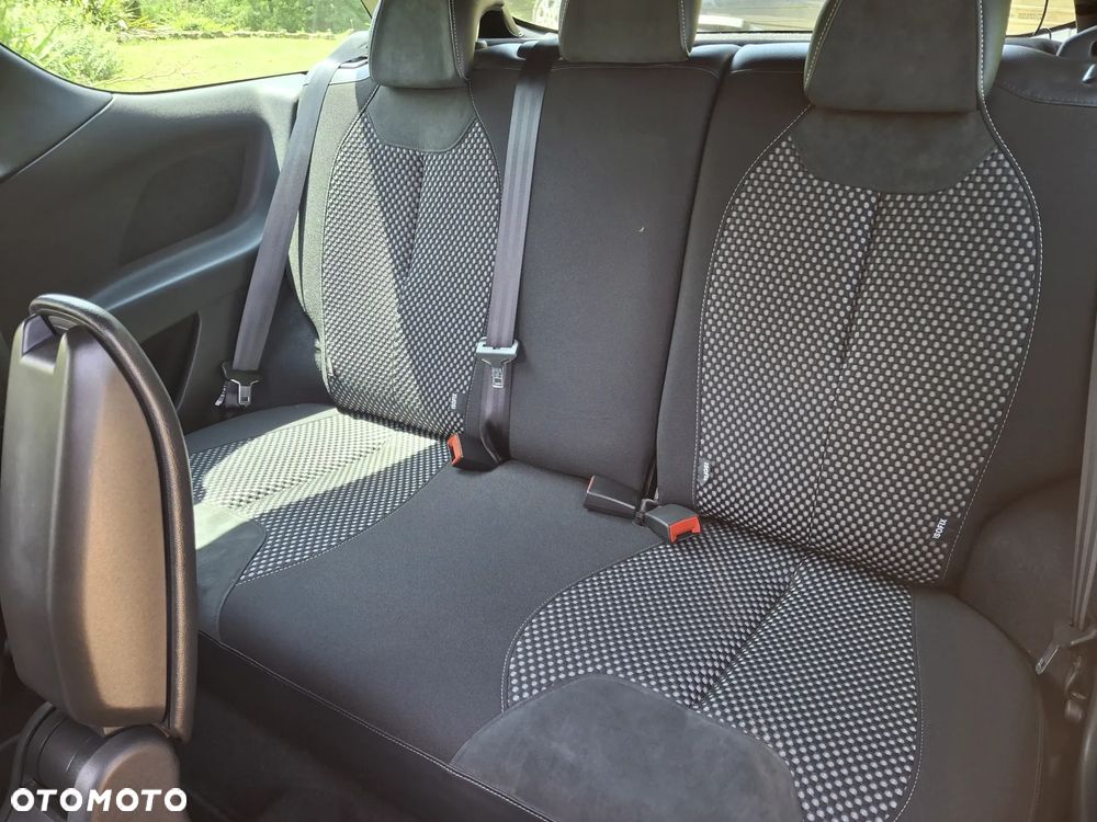 Citroën DS3 THP 155 SportChic - 13