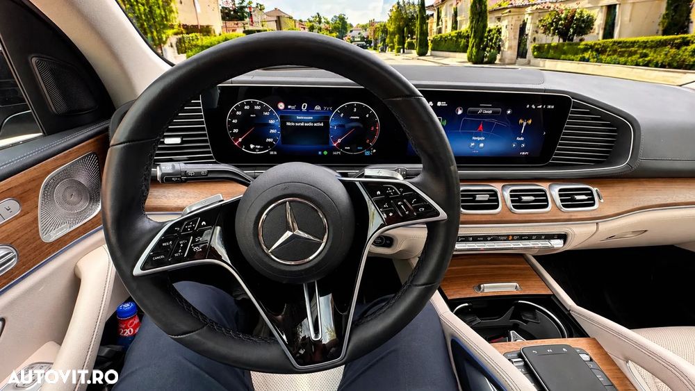 Mercedes-Benz GLE - 22