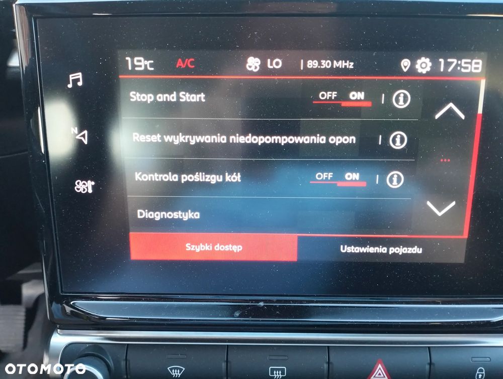 Citroën C3 1.2 PureTech Shine - 22