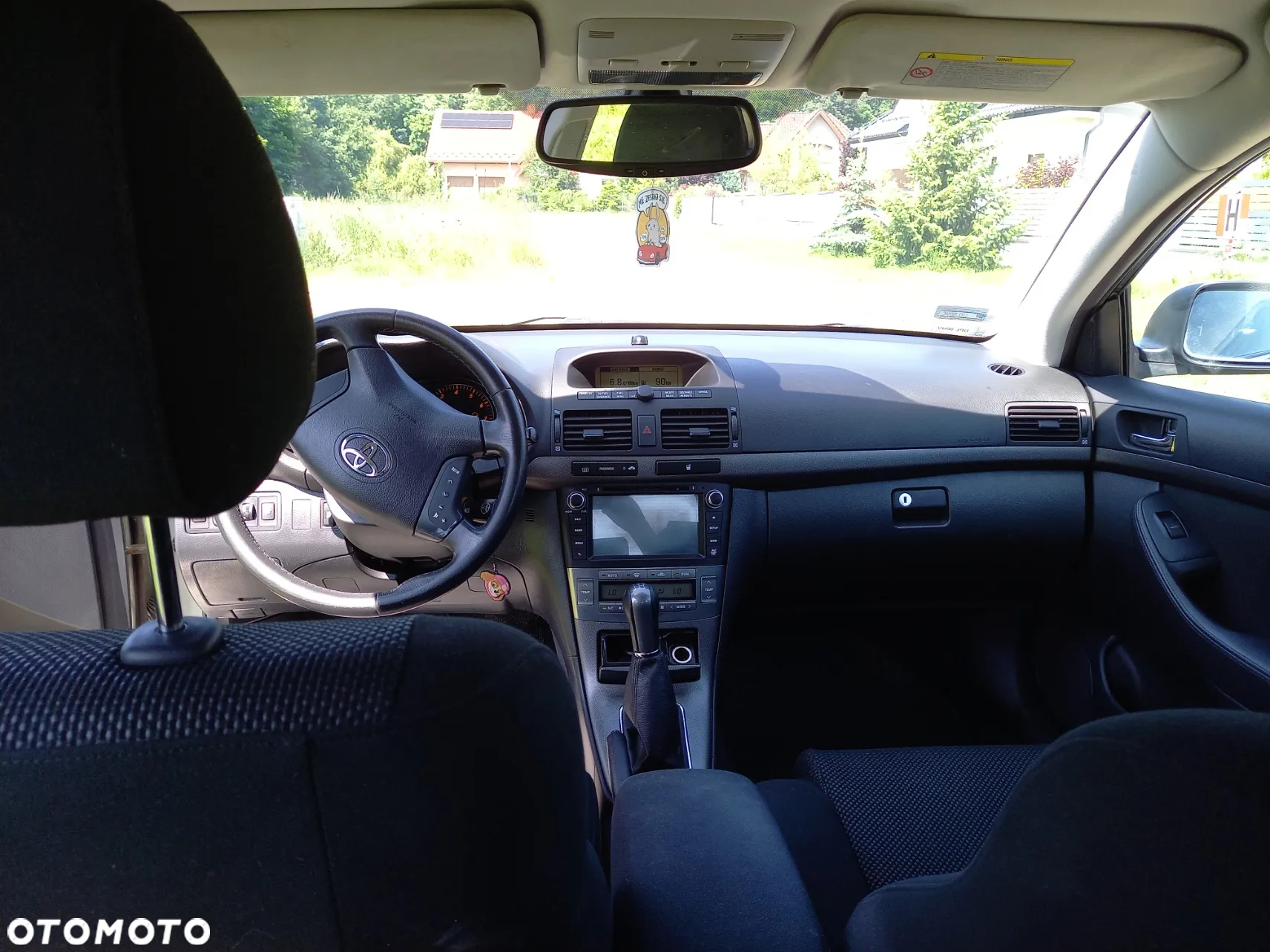 Toyota Avensis 1.8 VVT-i Terra - 12