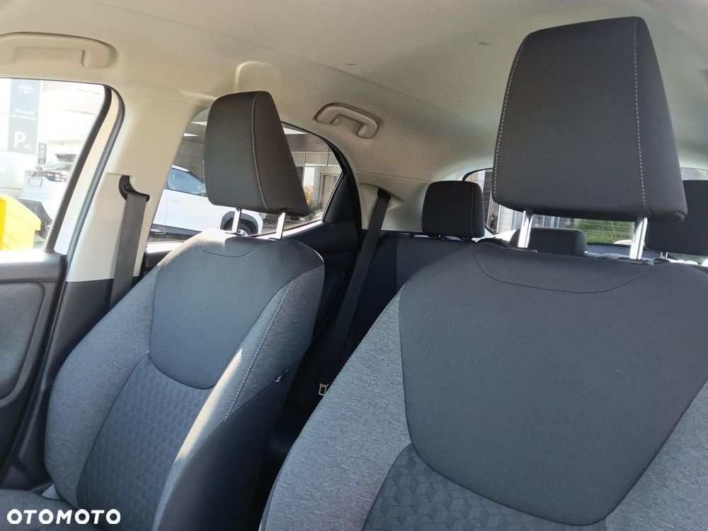 Toyota Yaris - 17