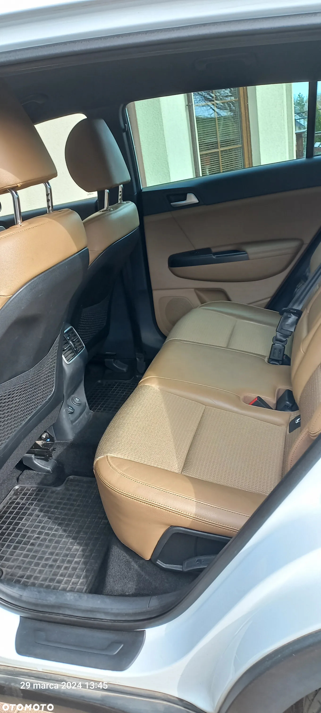 Kia Sportage 1.6 GDI L 2WD - 10