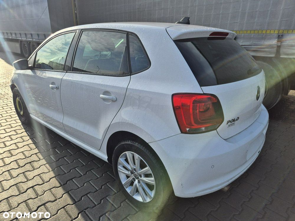 Volkswagen Polo - 4