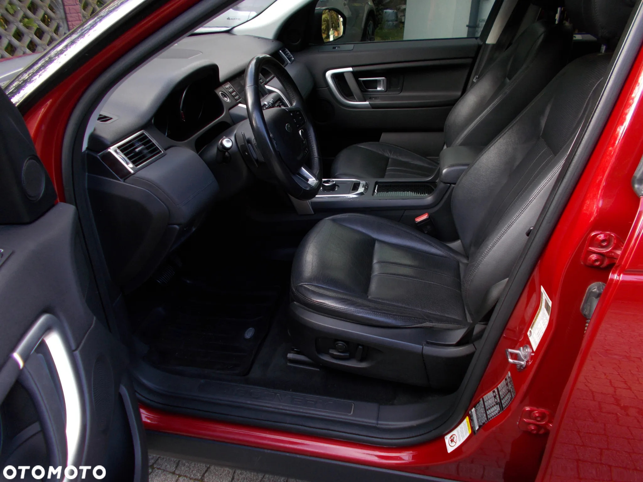 Land Rover Discovery Sport 2.0 Si4 HSE Luxury - 10
