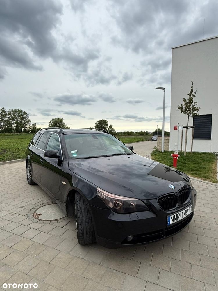BMW Seria 5 520d - 2