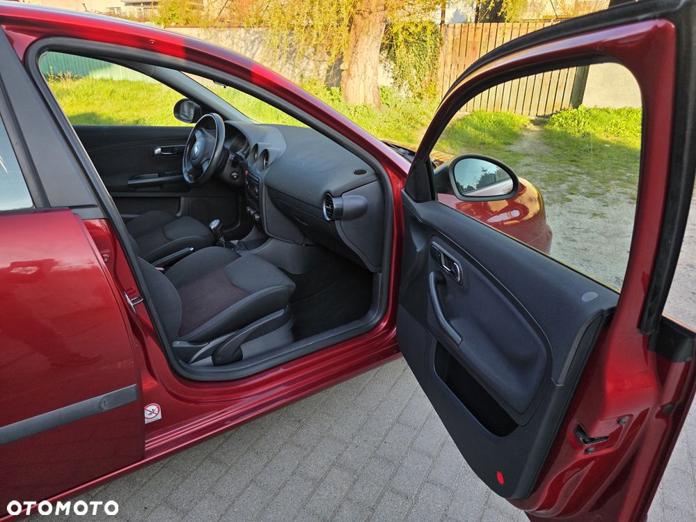 Seat Ibiza 1.4 16V Sport Edition - 9