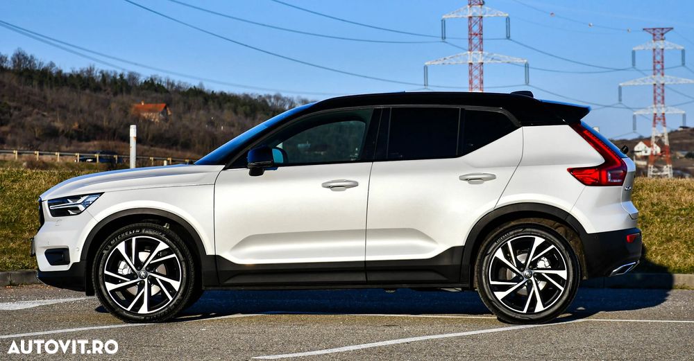 Volvo XC 40 D4 AWD Geartronic R-Design - 41