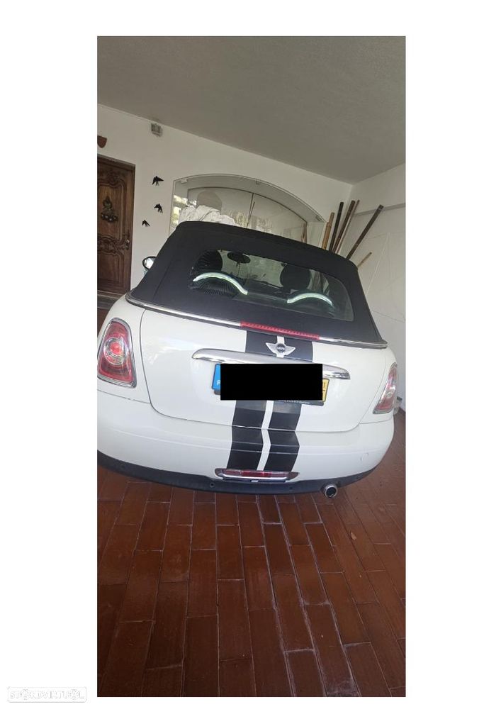 MINI Cabrio - 2