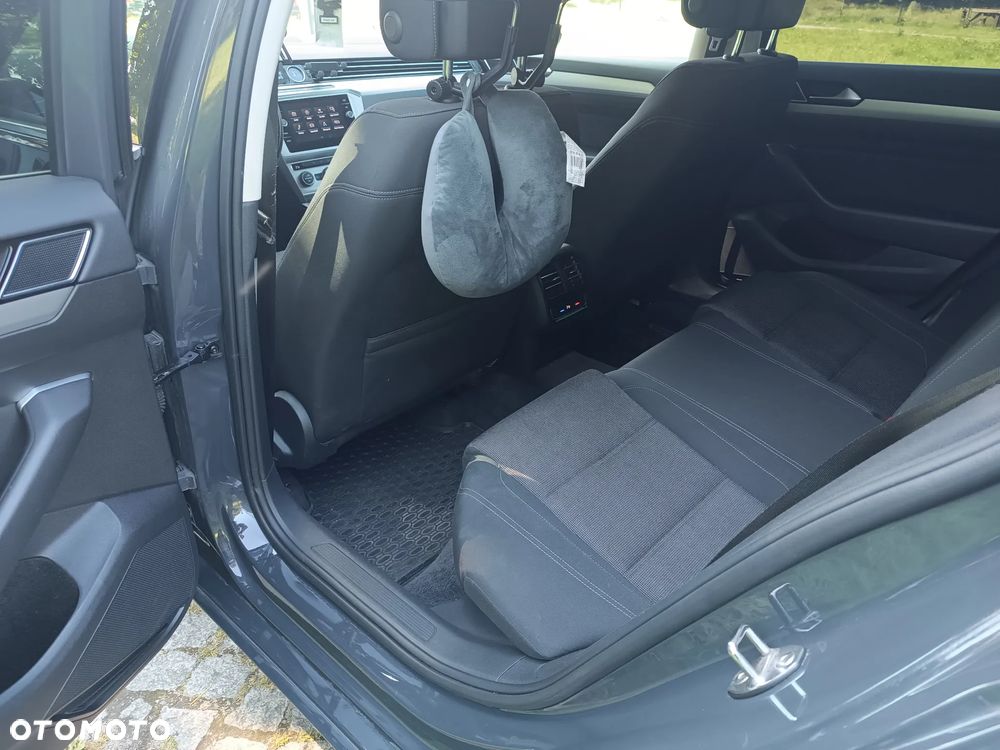 Volkswagen Passat 1.4 TSI BMT ACT Comfortline DSG - 28