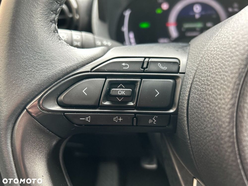 Toyota Yaris Cross Hybrid 1.5 Comfort - 13