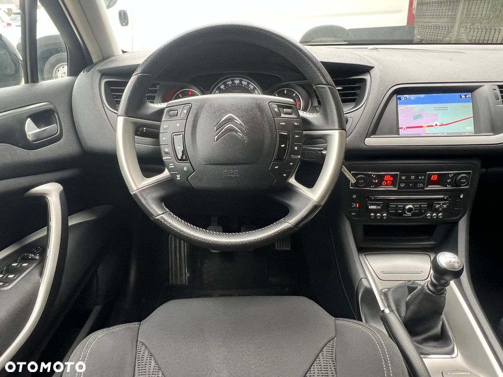 Citroën C5 2.0 HDi Dynamique Equilibre Navi - 25