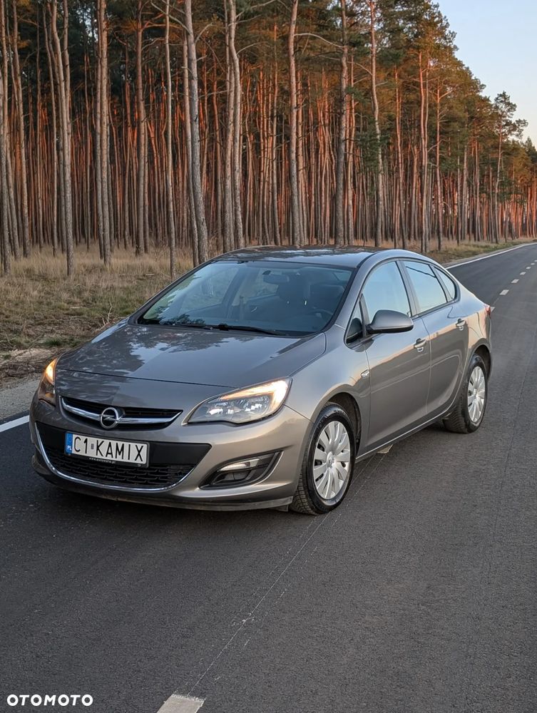 Opel Astra 1.4 T Enjoy EU6 - 2
