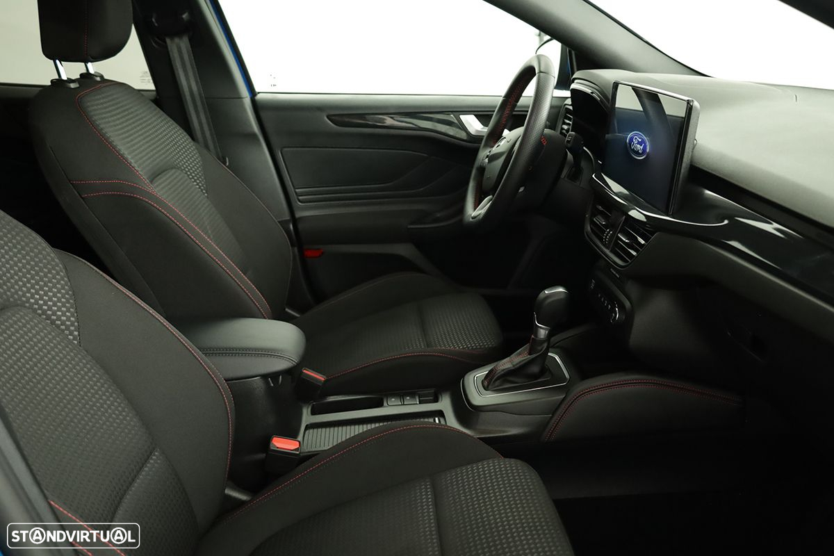 Ford Focus - 21