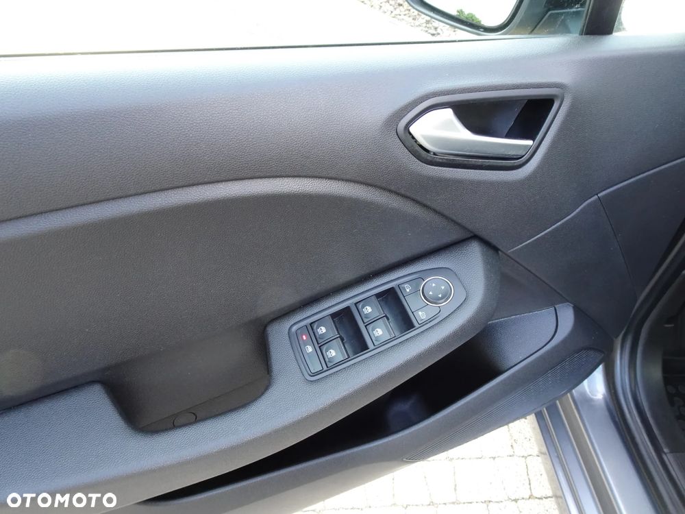 Renault Clio 1.0 TCe Intens Xtronic - 40