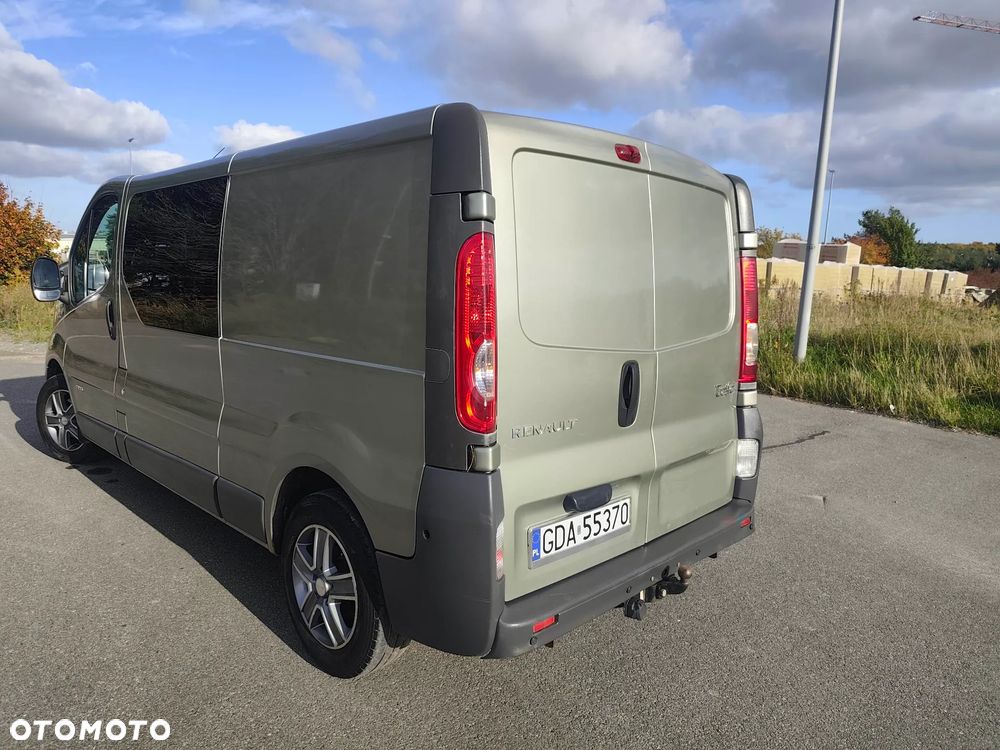 Renault Trafic - 11