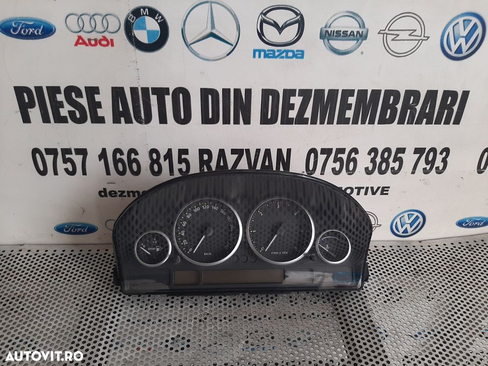 Ceasuri Bord Land Rover Range Rover Vogue L322 An 2006-2007-2008-2009-2010-2011 Volan Stanga 3.6 TDV8 Motor 368DT Dezmembrez Land Rover Range Rover Vogue 3.6 Tdv8 Motor 368DT An 2005-2006-2007-2008-2009-2010 - 2