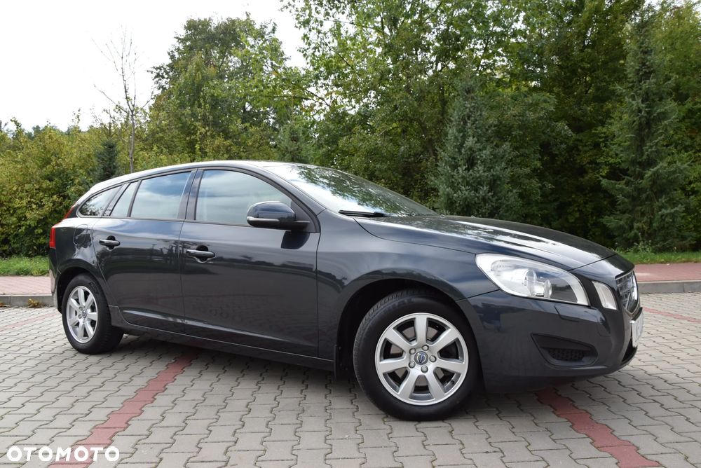 Volvo V60 D2 Edition - 10