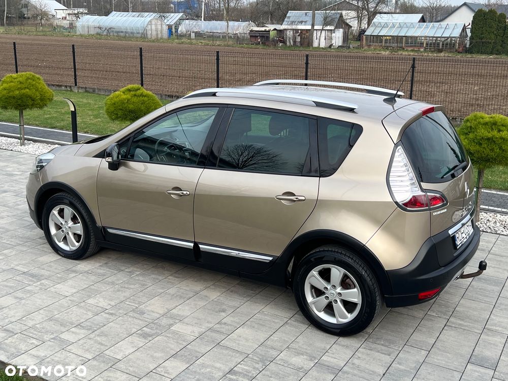 Renault Scenic Energy TCe 130 S&S Xmod Bose Edition - 16