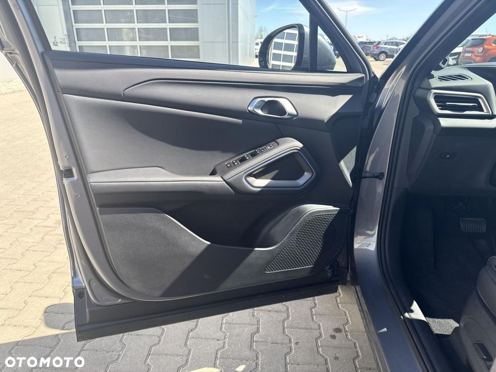 BYD Atto 2 DM-i - 9