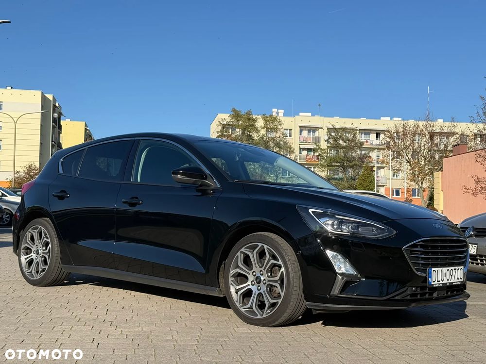 Ford Focus 1.5 EcoBoost Titanium ASS - 1