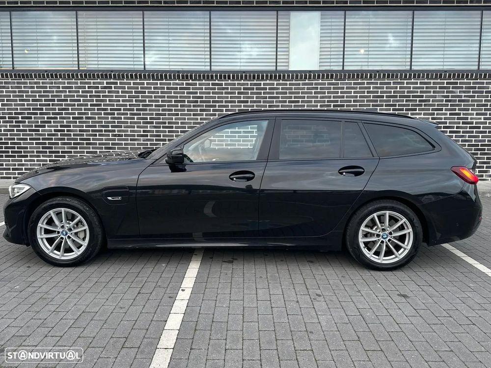 BMW 330 e Touring Corporate Edition Auto - 6