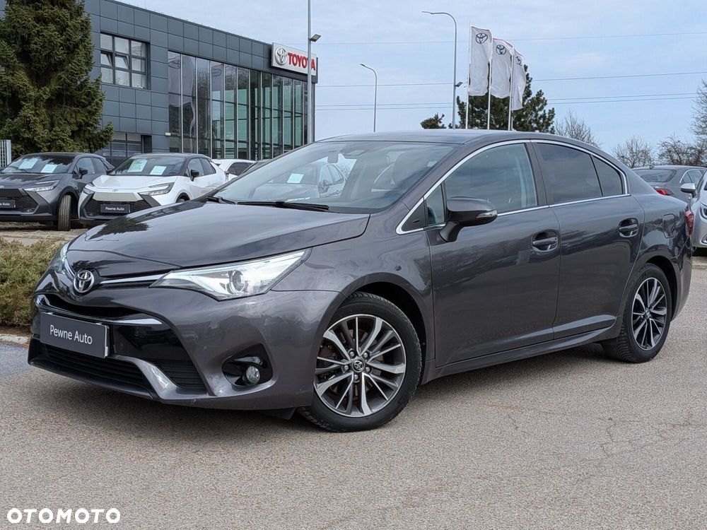 Toyota Avensis 2.0 D-4D Premium - 10