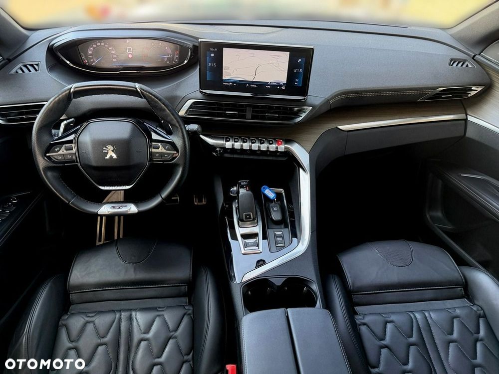 Peugeot 5008 - 24