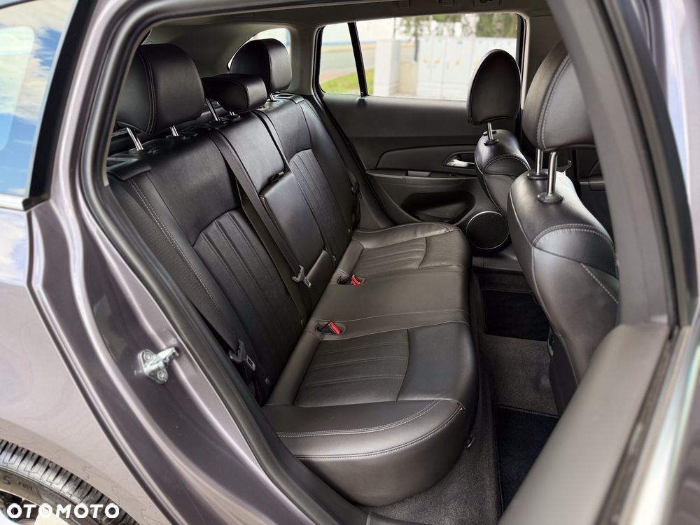 Chevrolet Cruze 1.4 T LT - 20