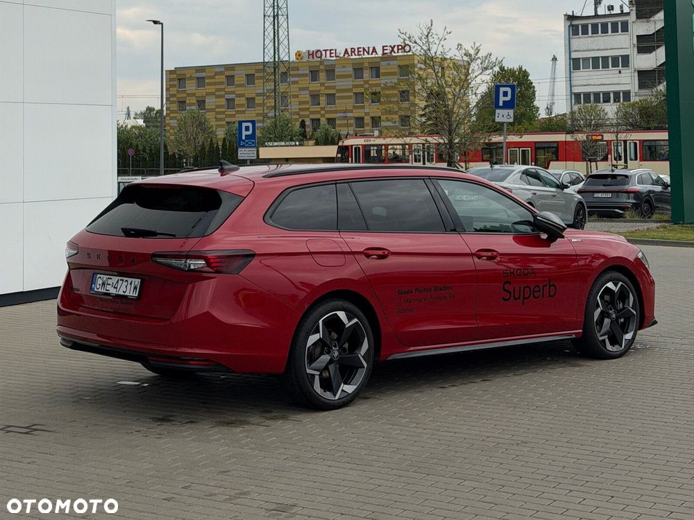 Skoda Superb 2.0 TSI Sportline DSG - 8