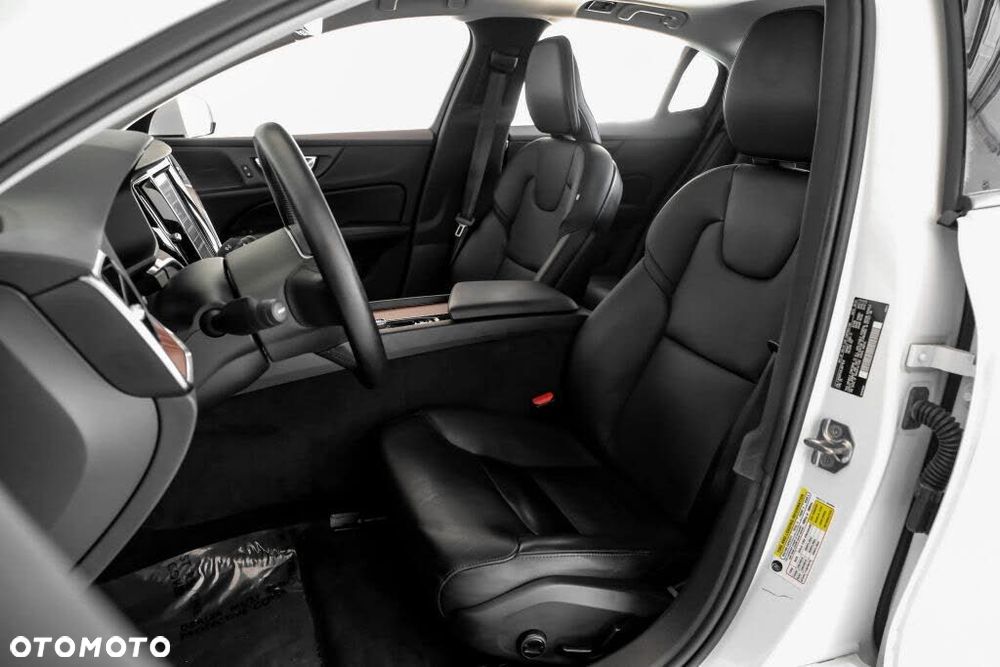 Volvo S60 T5 Geartronic RDesign - 24