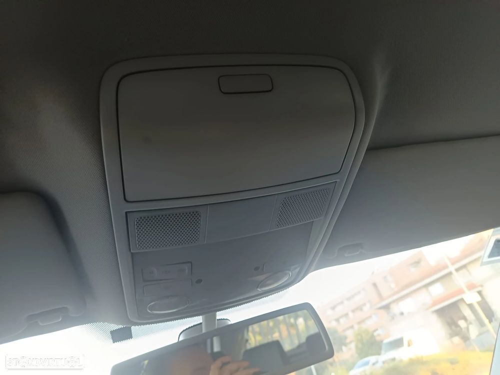 VW Golf 2.0 TDi Sport - 38