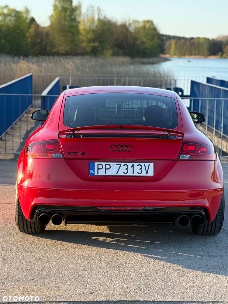 Audi TT S Coupé - 20