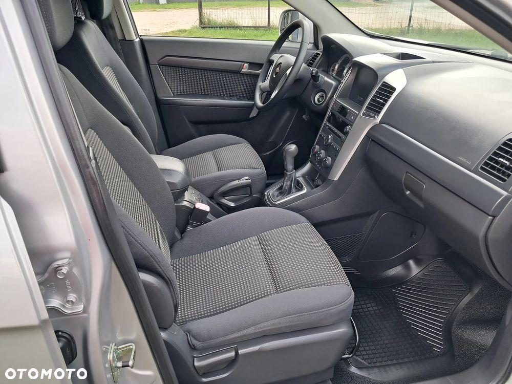 Chevrolet Captiva 2.4 2WD 5 Sitzer LS - 17