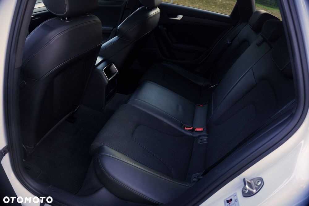 Audi A4 Avant 2.0 TDI Quattro Sport S tronic - 22