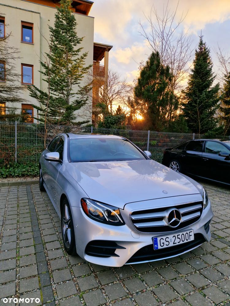 Mercedes-Benz Klasa E 300 9G-TRONIC - 1