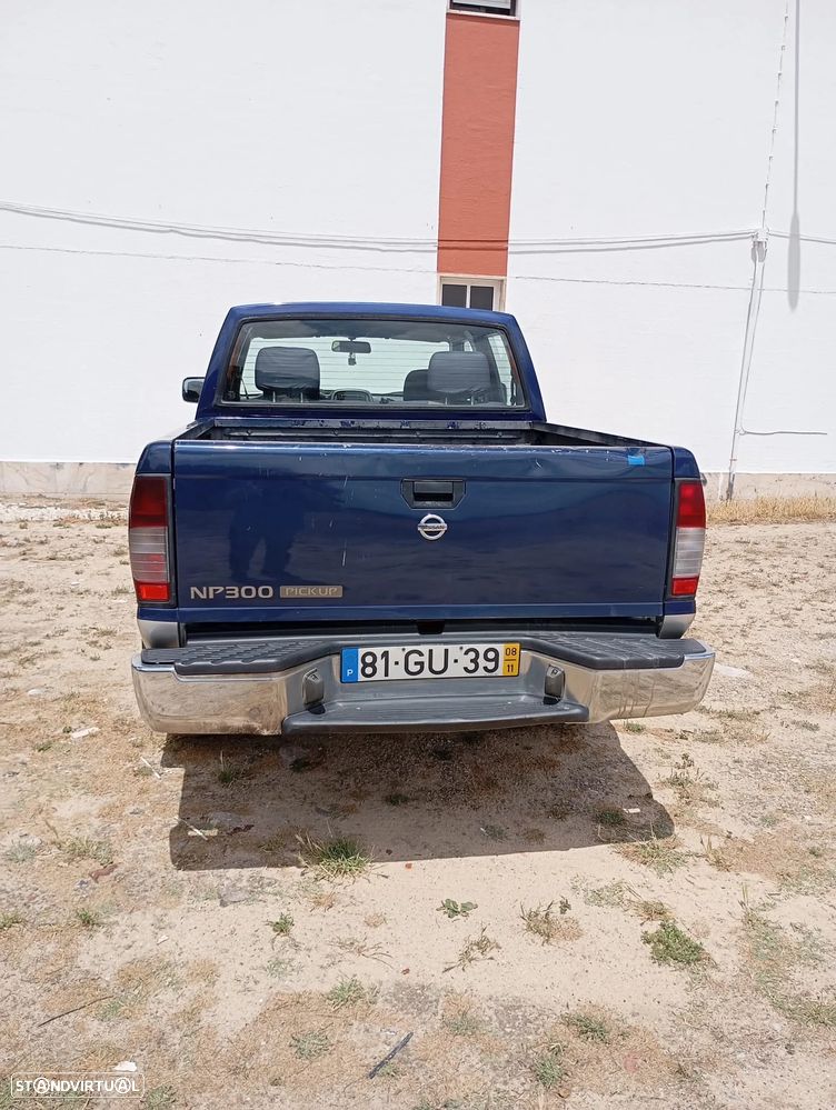 Nissan Pick Up 2.5 TD CD Navara - 3