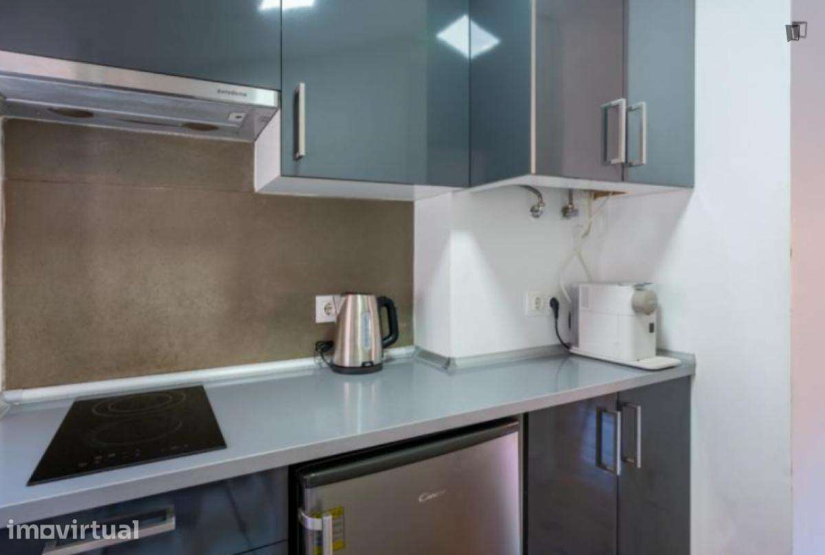 Apartamento com 1 quartos - localizado em Bairro Alto Lisbon - Grande imagem: 2/16