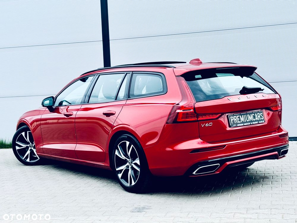 Volvo V60 B3 B R-Design - 16