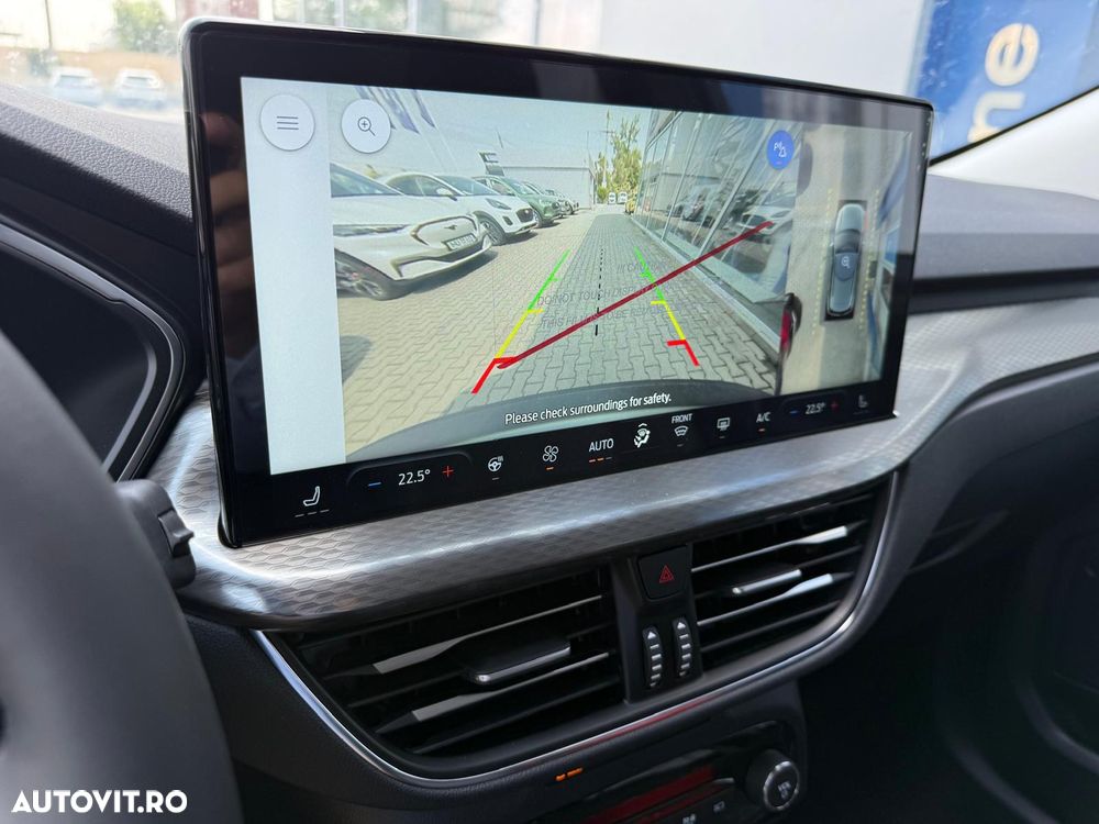 Ford Kuga - 9