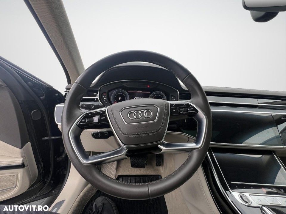 Audi A8 - 10