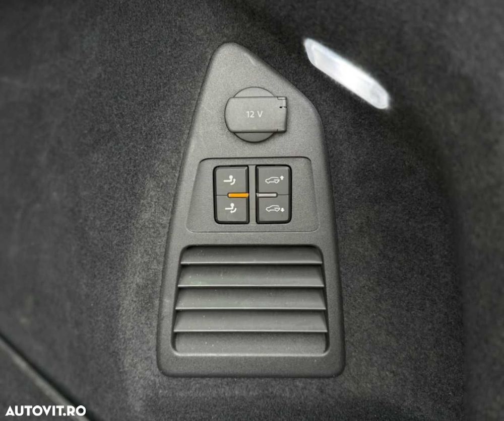 Volkswagen Touareg 3.0 V6 TDI SCR 4Motion Automatik R-Line - 16