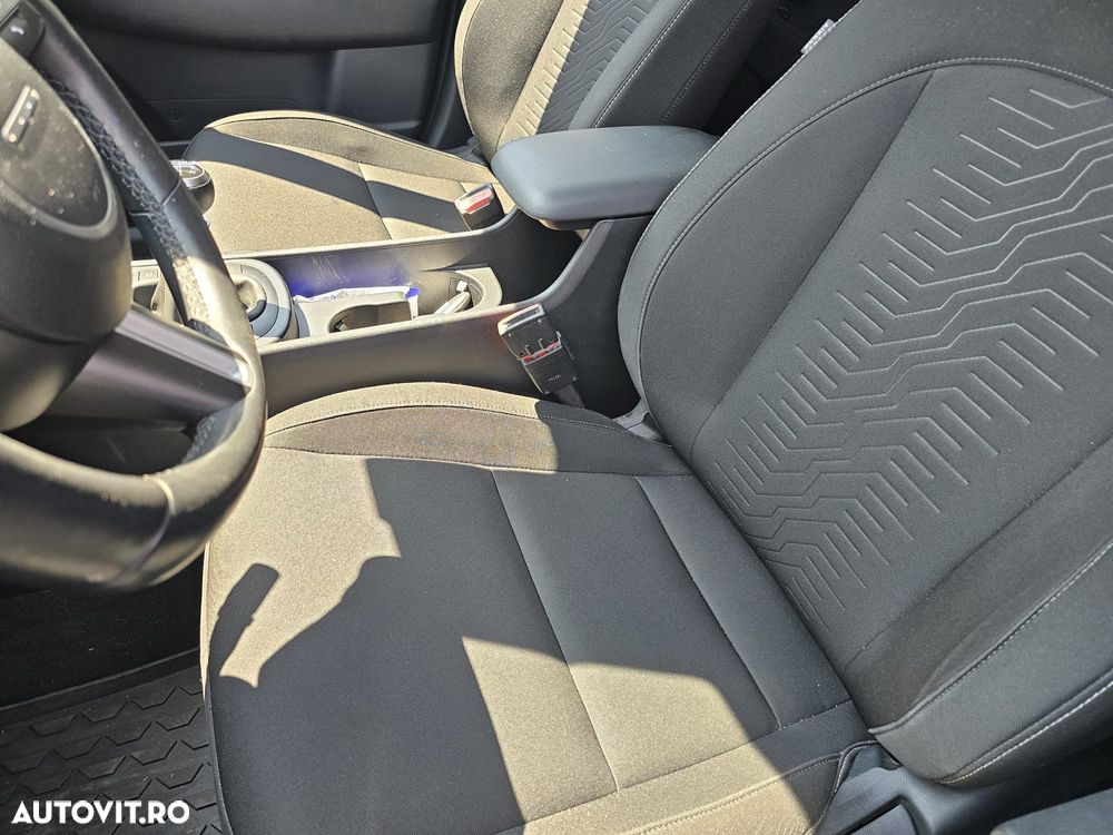 Hyundai KONA 1.0 T-GDI 120 CP 6MT 2WD Premium - 13