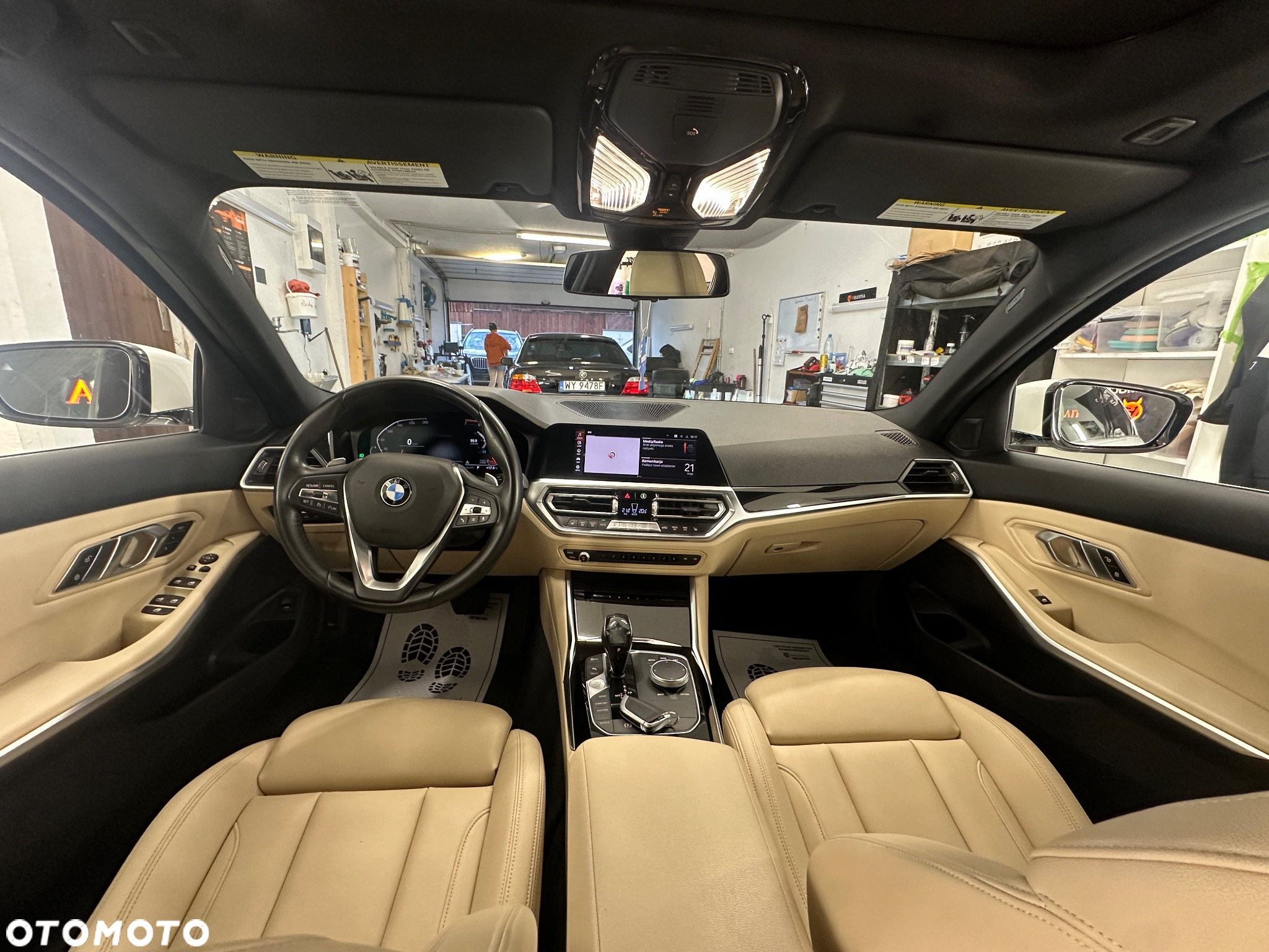 BMW Seria 3 330i Sport Line - 8