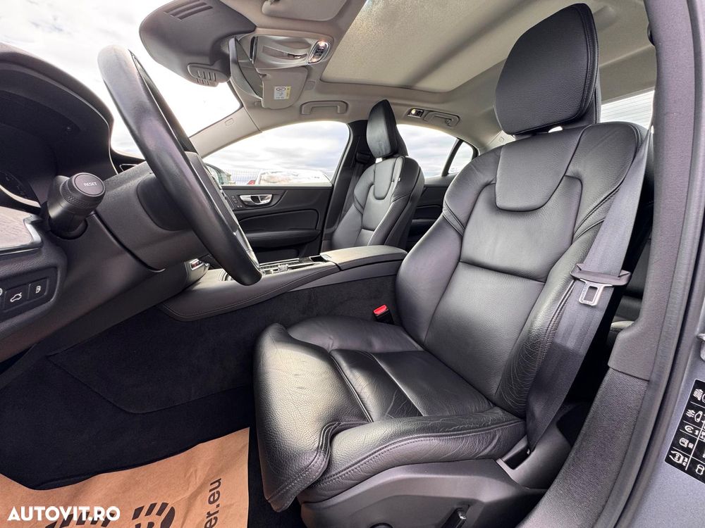 Volvo S60 T8 Recharge AWD Geartronic Inscription - 29