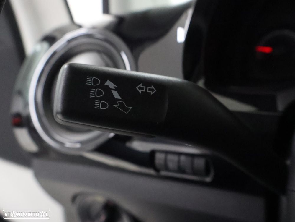 VW Up! 1.0 Take - 16